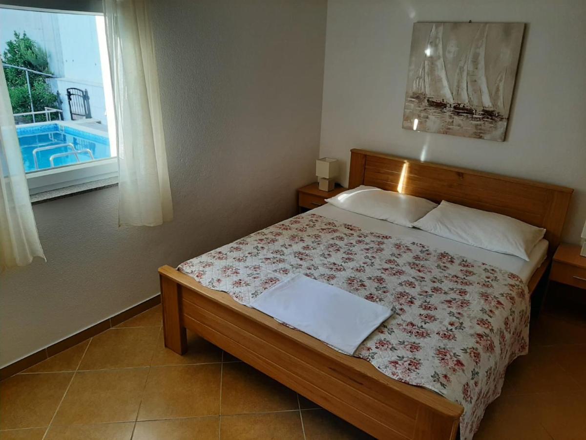 Apartments Nina Promajna Luaran gambar