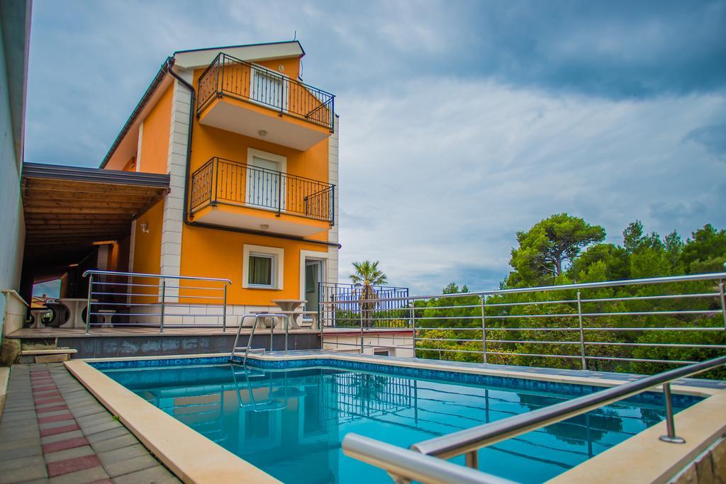 Apartments Nina Promajna Luaran gambar