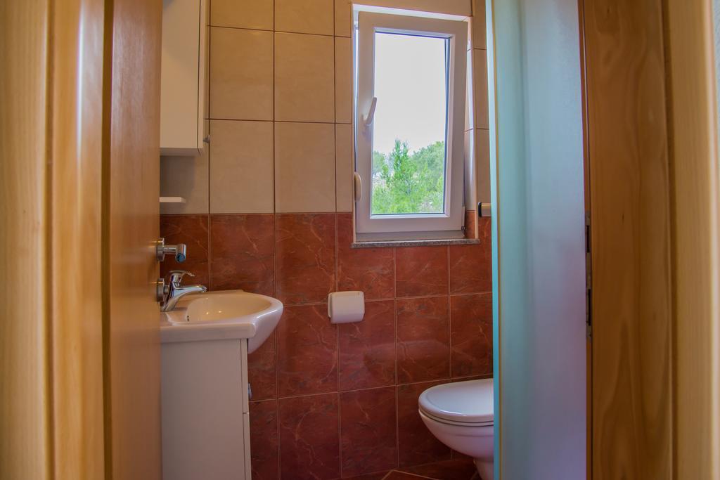 Apartments Nina Promajna Luaran gambar